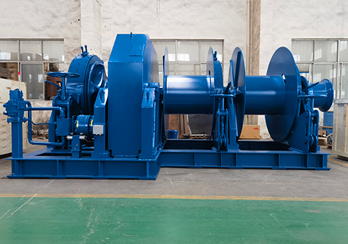 Four sets of 78mm hydraulic anchor winch combination machines were shipped to Yangzhou Longhe Shipyard!